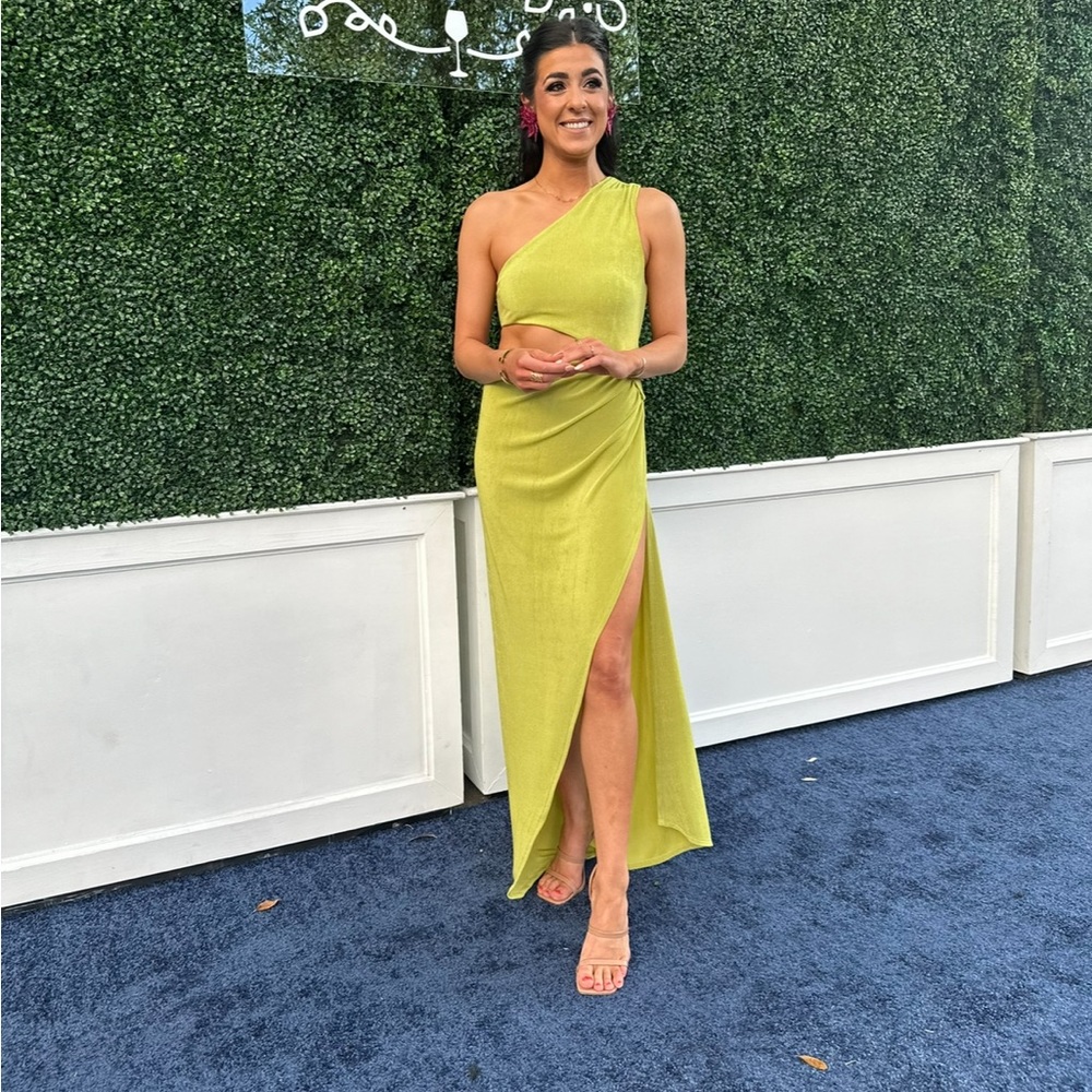 x REVOLVE Annabelle Gown in Chartreuse
Michael Costello